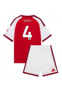 Arsenal Ben White #4 Babyklær Hjemme Fotballdrakt til barn 2026-27 Korte ermer (+ Korte bukser)